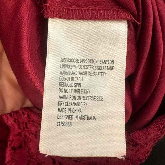 Bardot Floral‎ Lace Overlay Lined Midi Pencil Skirt Burgundy Size XS - Picture 7 of 11